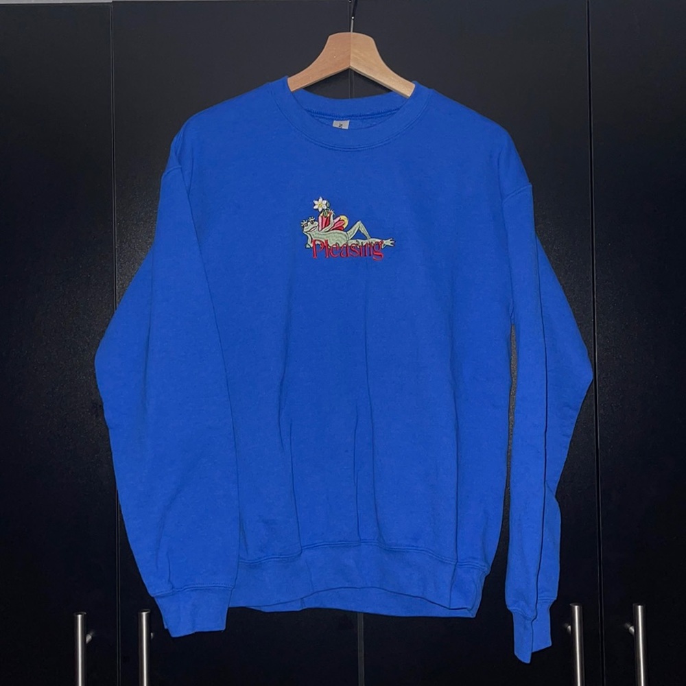 Pleasing Sweatshirt
